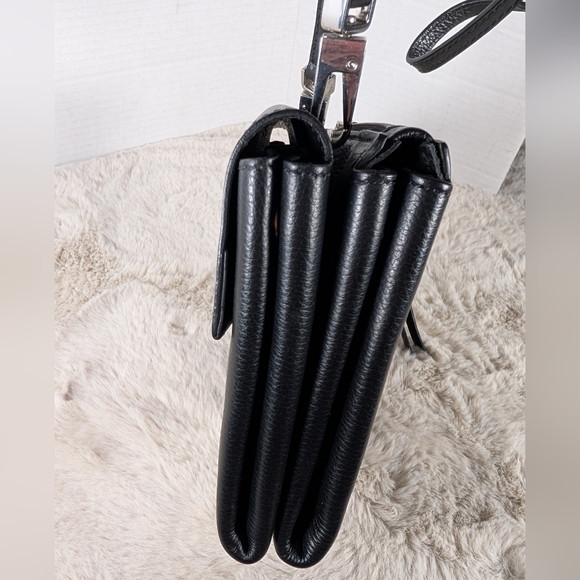 Coccinelle Loving Valentine Heart Crossbody Handbag - Picture 8 of 10